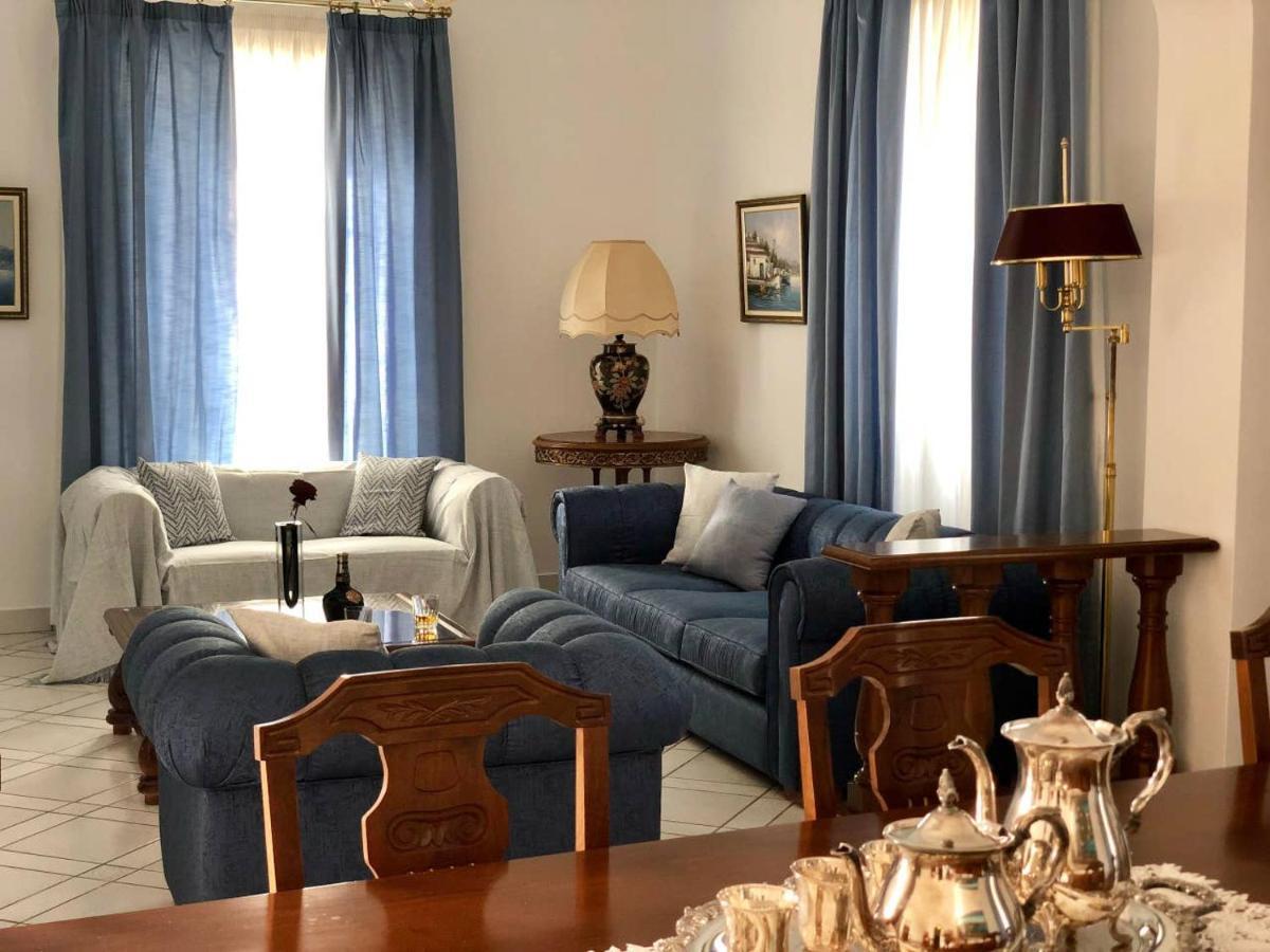 Villa Andros Epoque Livádhia Eksteriør billede